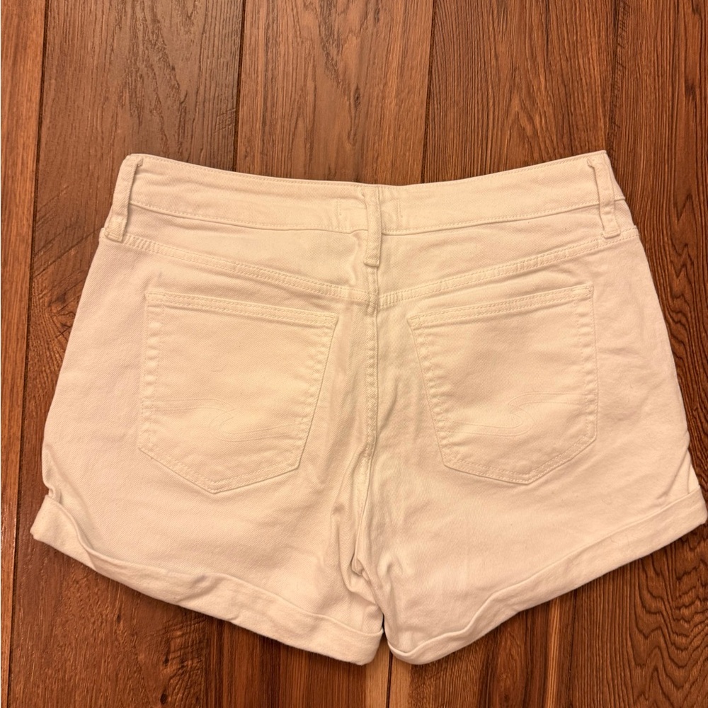 Silver Jeans Women's white Jean Shorts - Picture 3 of 4